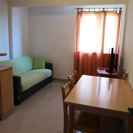 Dragi (adults Only) * Split